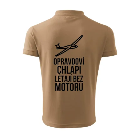 Opravdovi chlapi létají bez motoru