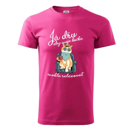 Já dřu, aby moje kočka mohla relaxovat