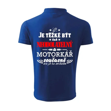 Je těžké být tak neodolatelný - motorkář