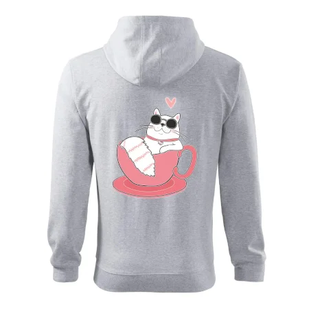 Hustá kočka v hrníčku