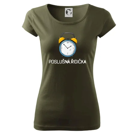 Poslušná řidička