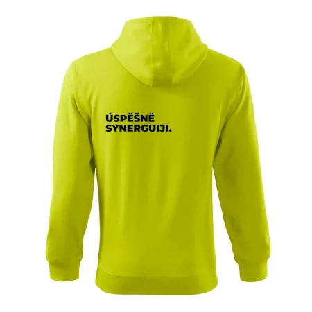 ÚSPĚŠNĚ SYNERGUIJI.