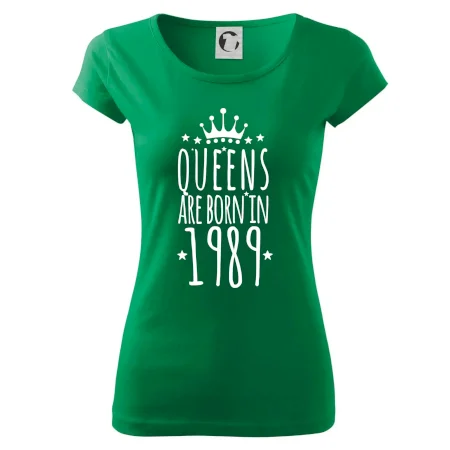 Queens are born in 1989