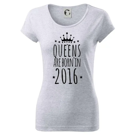 Queens are born in 2016