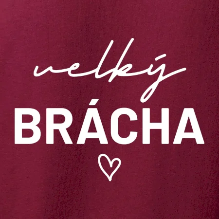 Velký brácha - nápis na prsou