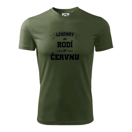 Legendy se rodí v červnu
