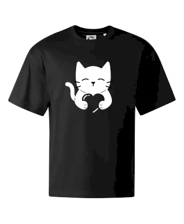 Kočka drží srdce