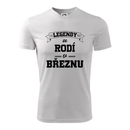 Legendy se rodí v březnu