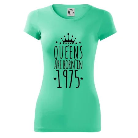 Queens are born in 1975