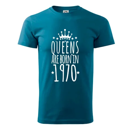 Queens are born in 1970