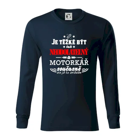 Je těžké být tak neodolatelný - motorkář