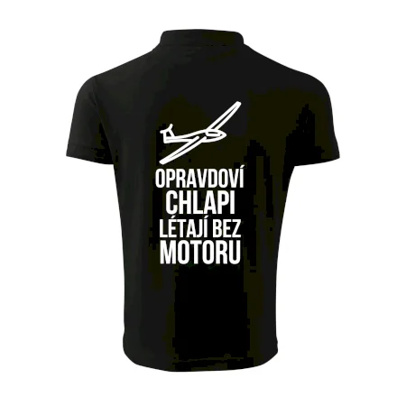Opravdovi chlapi létají bez motoru