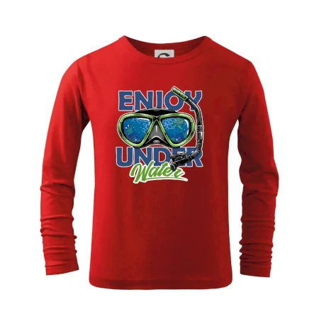 Enjoy Under Water