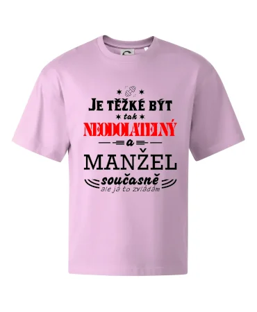 Je těžké být tak neodolatelný - manžel