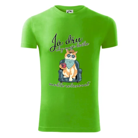 Já dřu, aby moje kočka mohla relaxovat