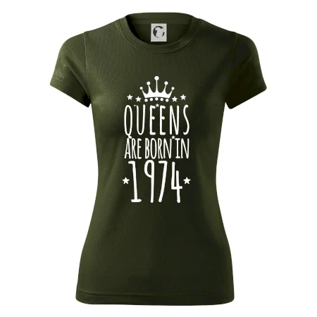 Queens are born in 1974