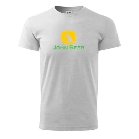 John Beer jelen s pivem