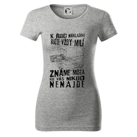 K řidiči náklaďáku buďte vždy milý