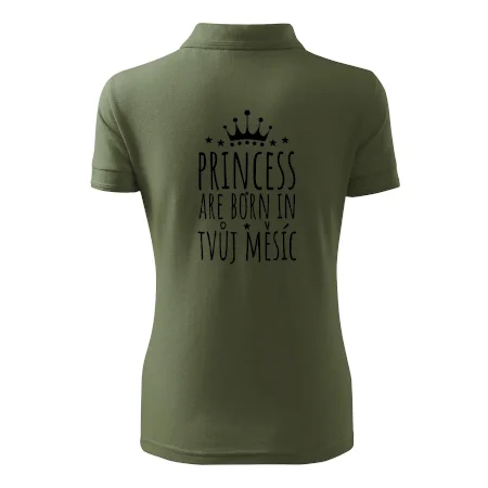 Princesses are born in (vlastní nápis měsíc narození)