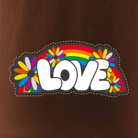Love s duhou v pozadí