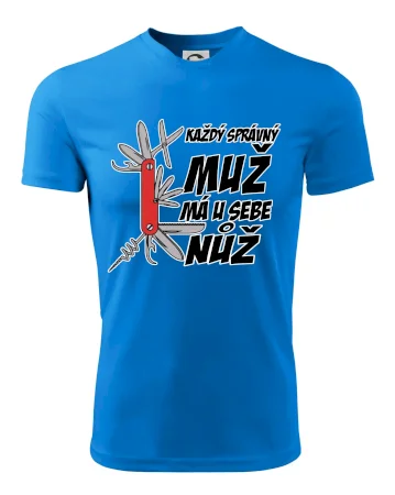 Každý správný muž, má u sebe nůž