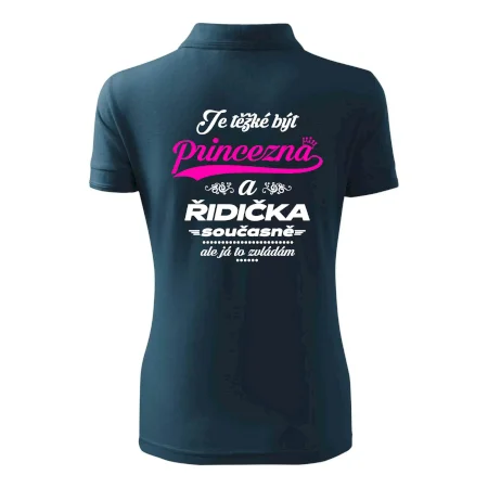 Je těžké být princezna - řidička