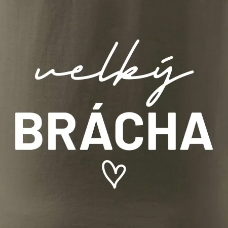 Velký brácha - nápis na prsou