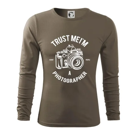 Trust me Photographer