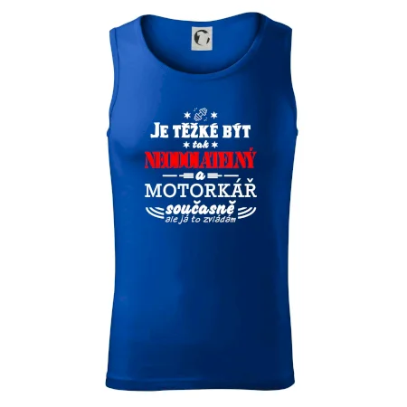 Je těžké být tak neodolatelný - motorkář