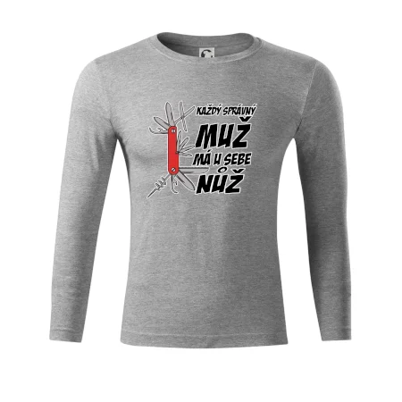 Každý správný muž, má u sebe nůž