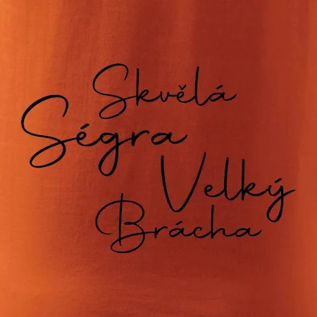 Velký brácha - nápis na zádech