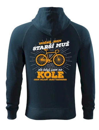 Starší muž - cyklista silniční kolo