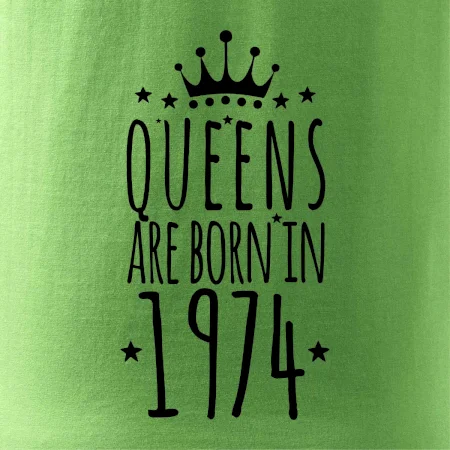 Queens are born in 1974