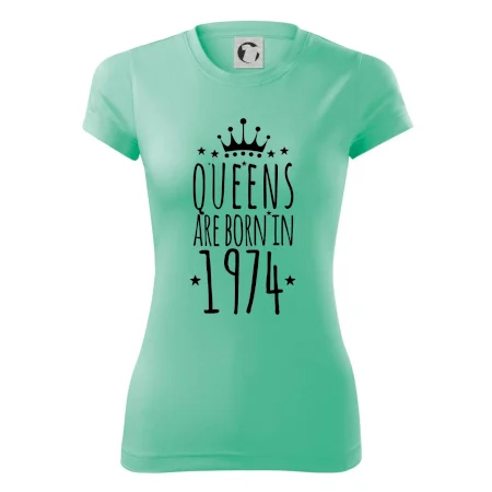 Queens are born in 1974