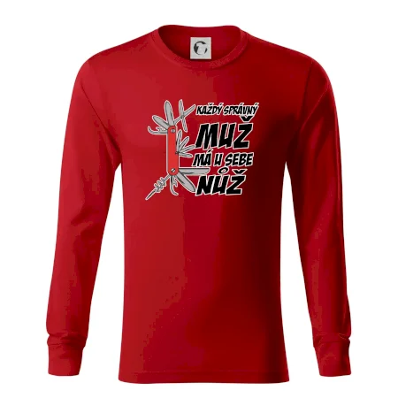 Každý správný muž, má u sebe nůž