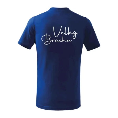 Velký brácha - nápis na zádech