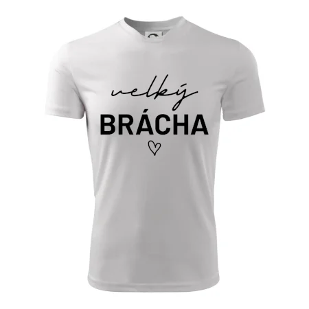 Velký brácha - nápis na prsou