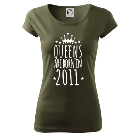 Queens are born in 2011