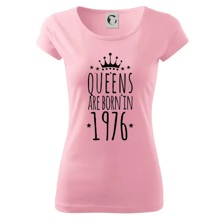 Queens are born in 1976