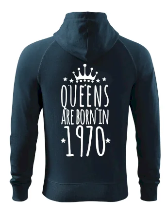 Queens are born in 1970