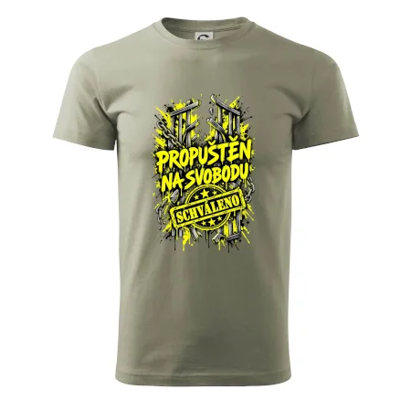 PROPUŠTĚN NA SVOBODU