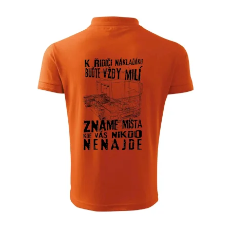K řidiči náklaďáku buďte vždy milý