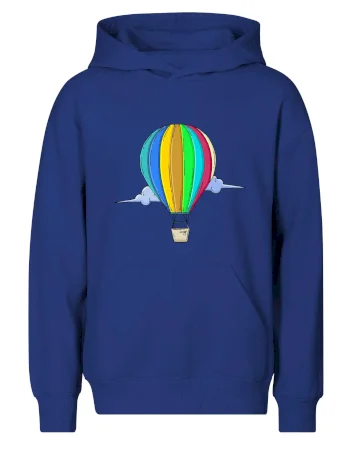 Horkovzdušný balon v oblacích