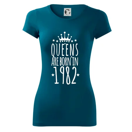 Queens are born in 1982