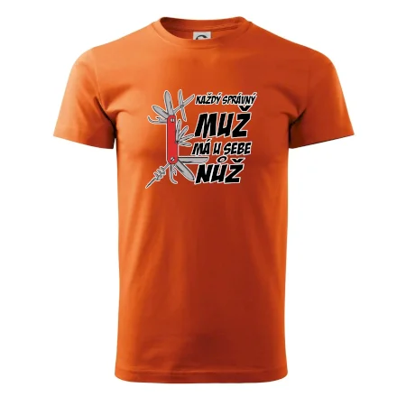 Každý správný muž, má u sebe nůž