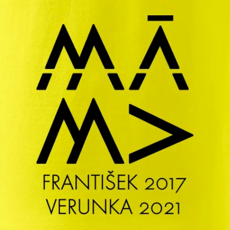 Máma v geometrickém fontu se jmény