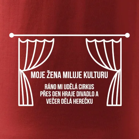 Žena miluje kulturu