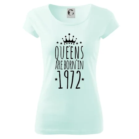Queens are born in 1972