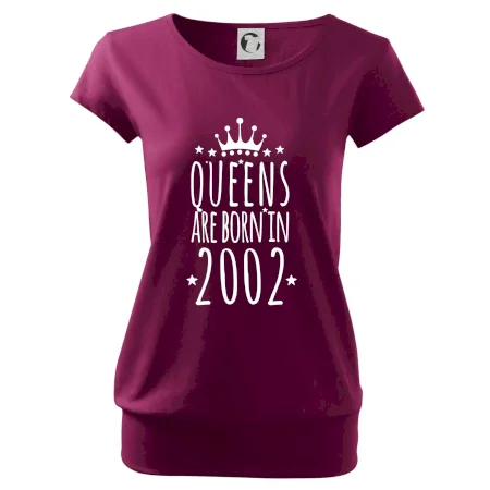 Queens are born in 2002