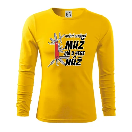 Každý správný muž, má u sebe nůž